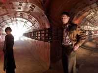 �����